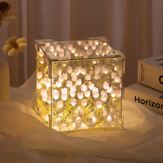 Infinity Cube Tulip Lamp